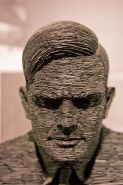 397px-turing-statue-bletchley_11